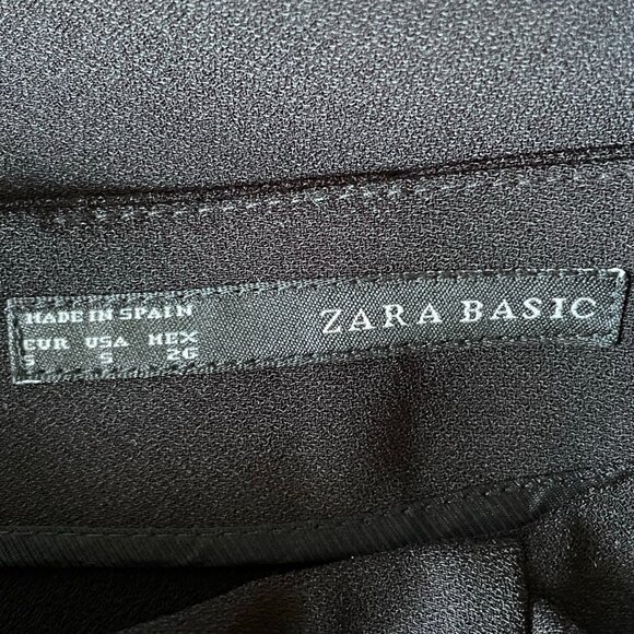 Zara Basic Black Pencil Skirt with Ruffle - Picture 5 of 5